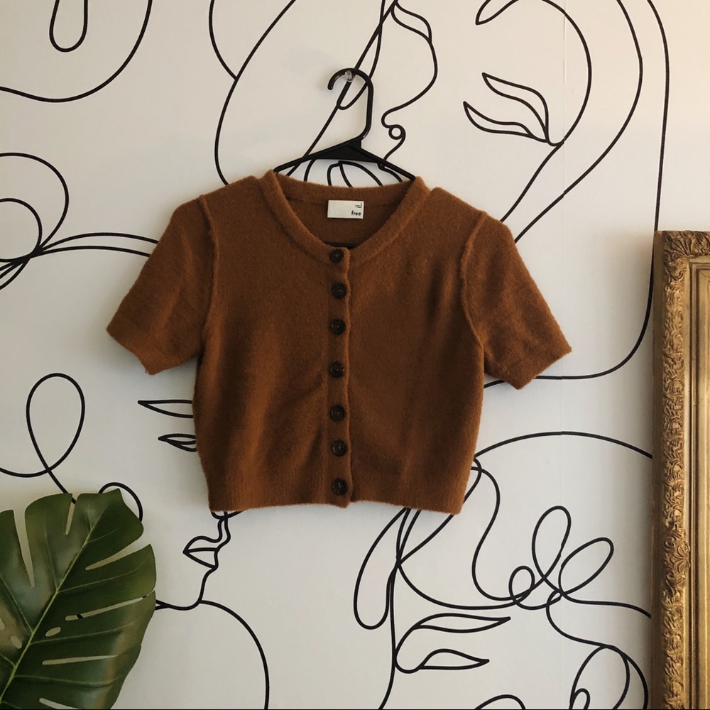 Aritzia Wilfred Free Sweater Top